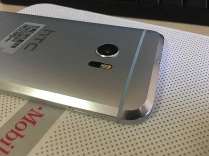 HTC 10 with 4 GB RAM and 32 GB ROM       PST PS Tradings
