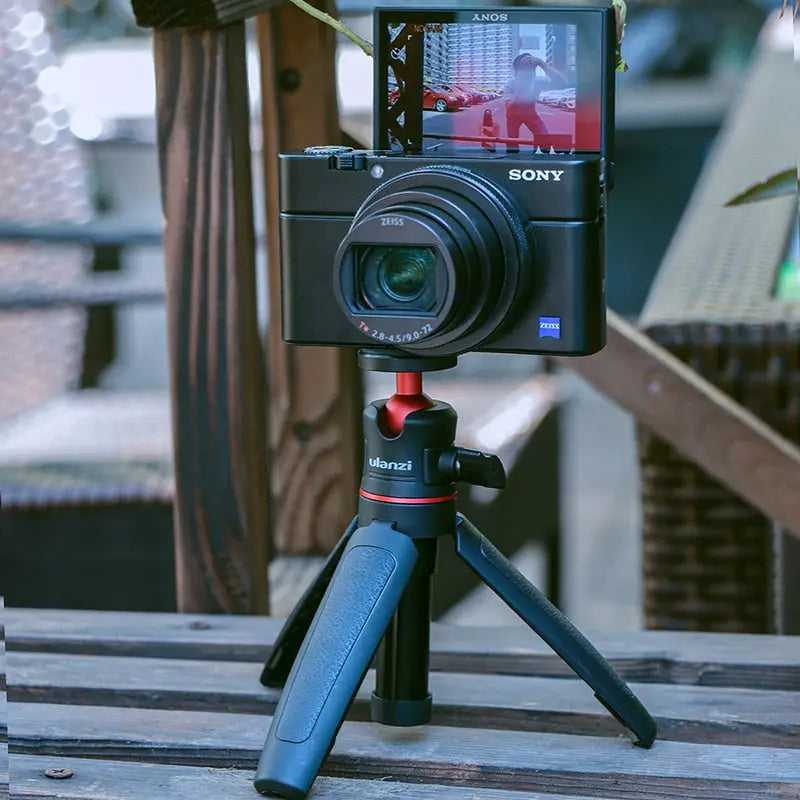 2 in 1 Adjustable Bluetooth Tripod and Selfie Stick       PST PS Tradings