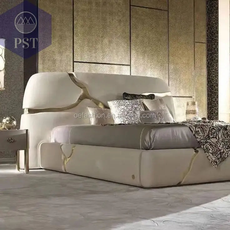 Elegantes Doppelbett im italienischen StilDoppelbett PST PS Tradings  PST PS Tradings