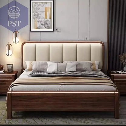 Luxuriöses Doppelbett mit HolzkopfteilMöbel PST PS Tradings  PST PS Tradings